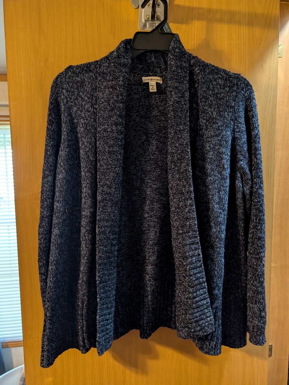 2 Croft & Barrow Open-Front Marled Navy Swesters
